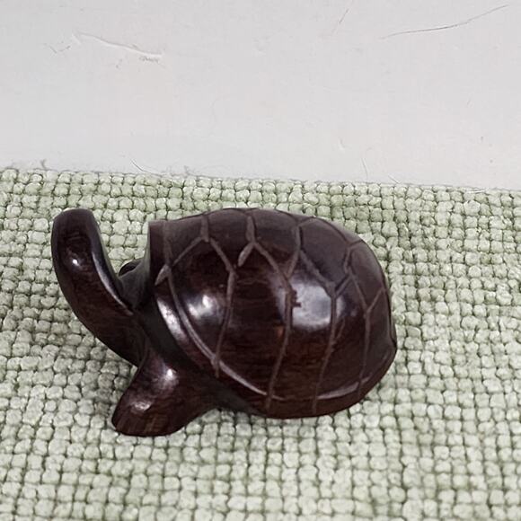 Hand Carved Solid Wood Turtle Figurine Heavy Rosewood Style Miniature Decor - Picture 3 of 5